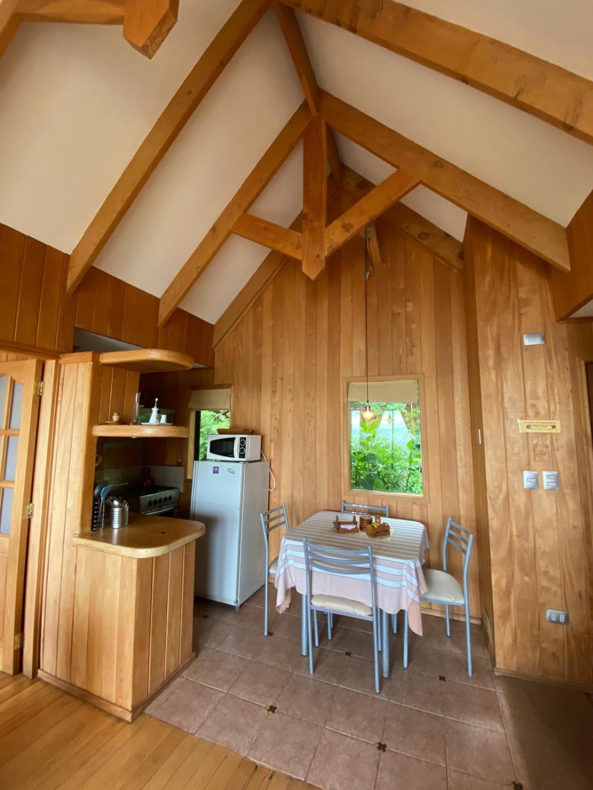 Cabanas Bahia Celeste, Puerto Varas Exterior foto